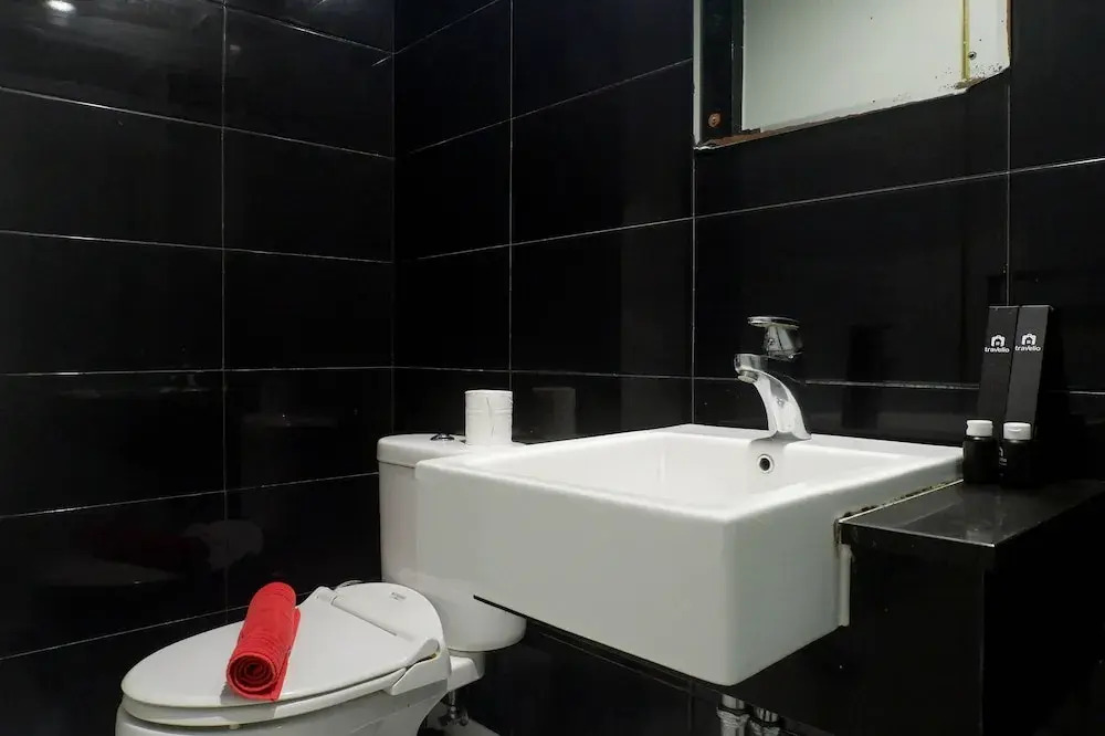 The Square Surabaya Hotel