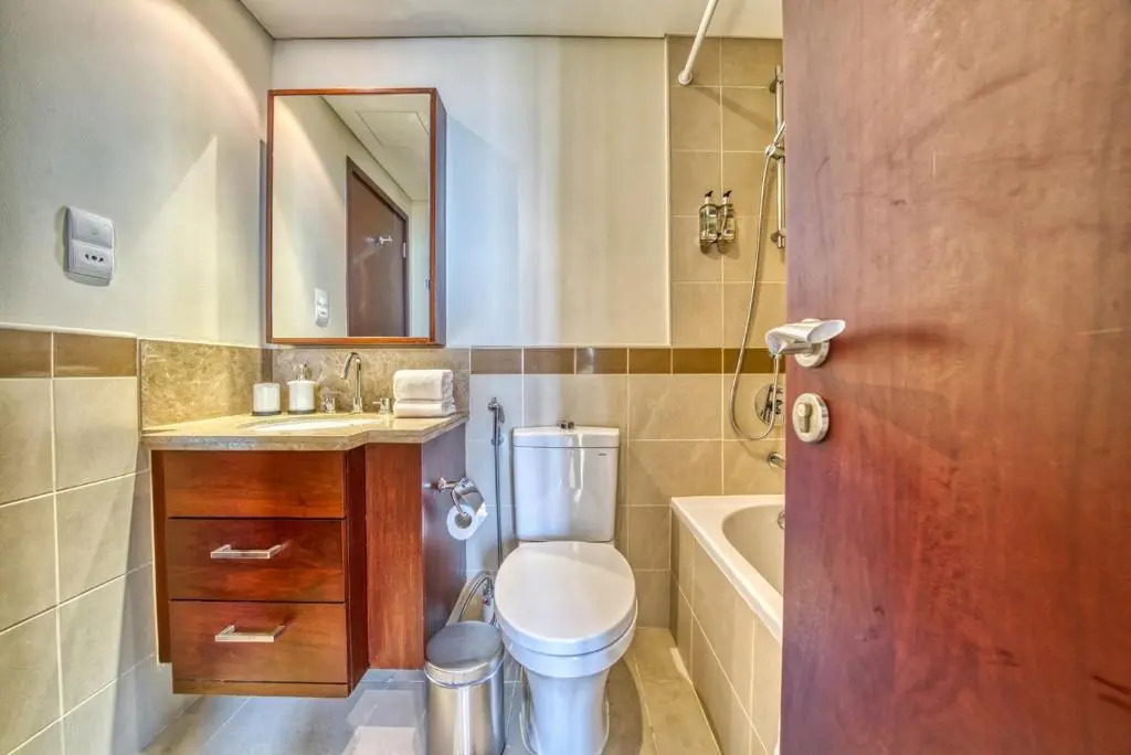 Monty - Cozy Penthouse With Burj Khalifa and Fountain View