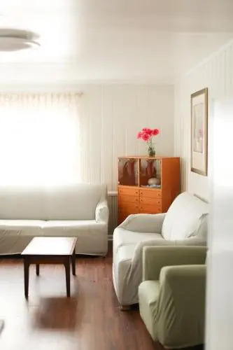 Lukas Apartments