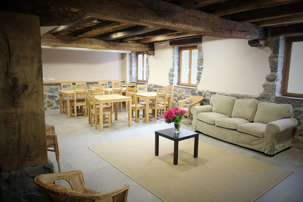 Hostal-Cicloturismo Lopenea