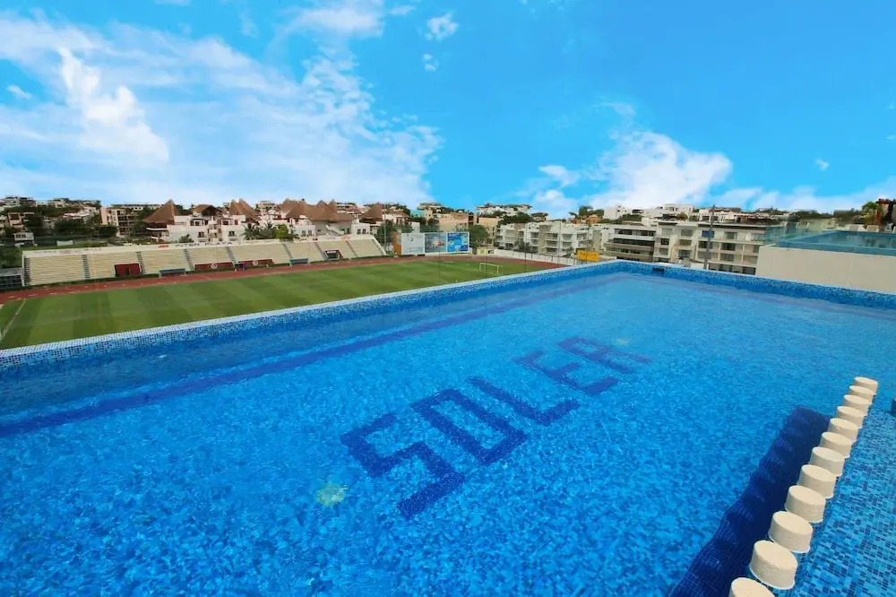 Desirable 1 BR Condo at Solea by Happy Address