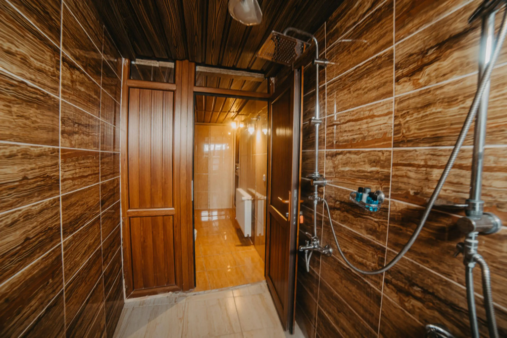 Helios Cave Hotel