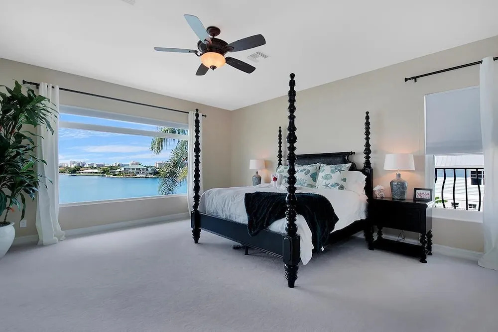 SMARCO919 5 Bedroom Holiday Home by Marco Naples Vacation Homes