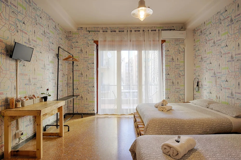 Cuma Suites