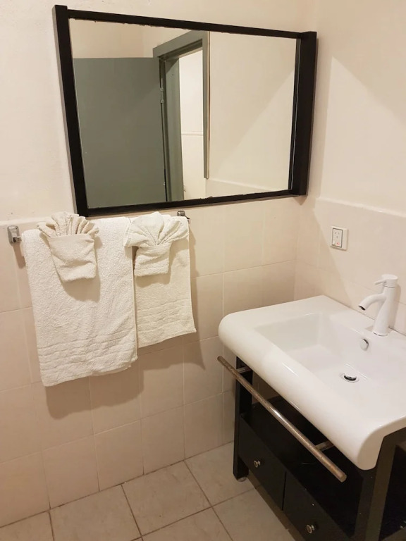 Puataukanave International Hotel