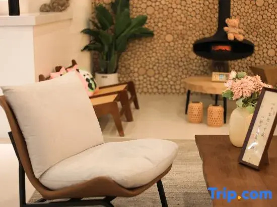 Guanshan · Yue Resort Hotel (North slope Distribution Center of Changbai Moutain Enduli Branch