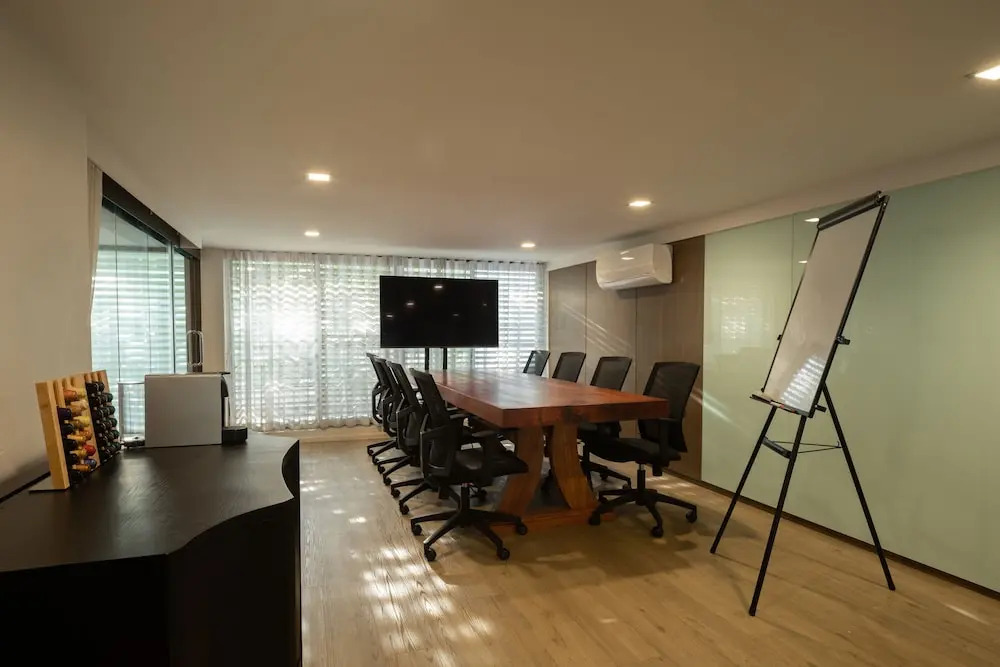 Stay Plus Hotel Bangkok