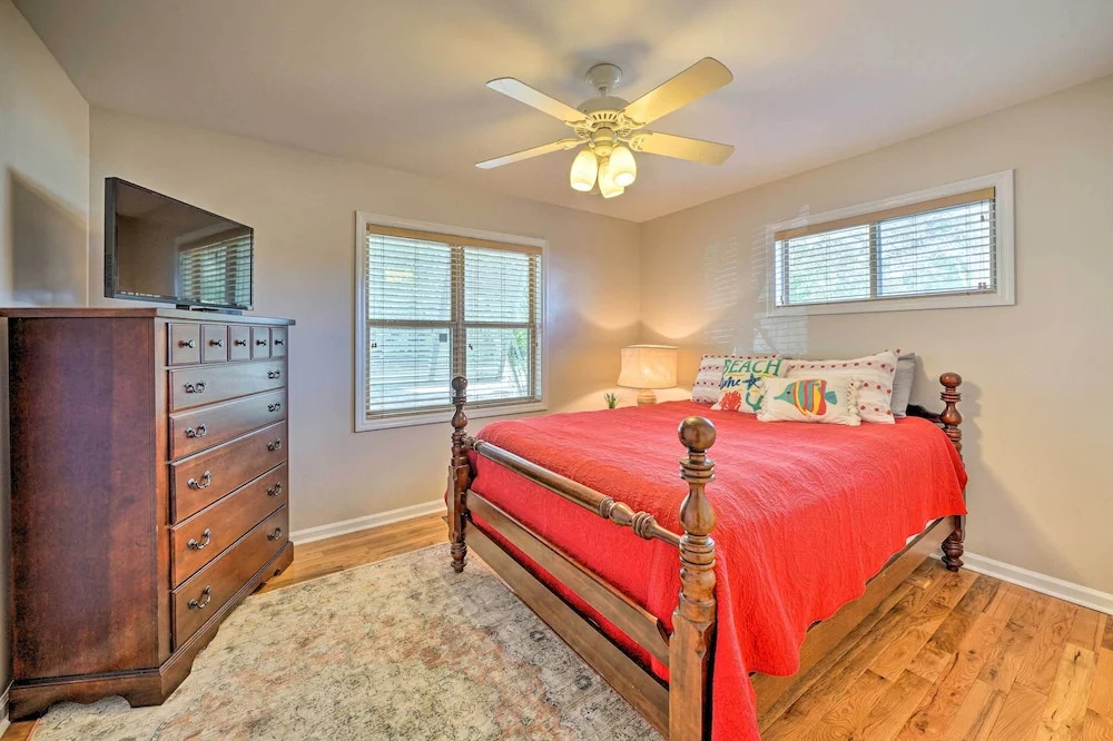 Coastal Hideaway ~ 1/2 Mi to Beach + Boardwalk!
