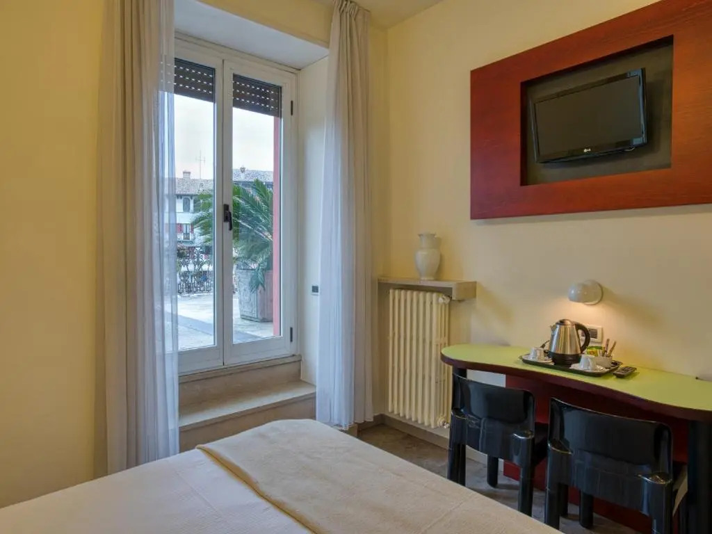 Hotel Piroscafo