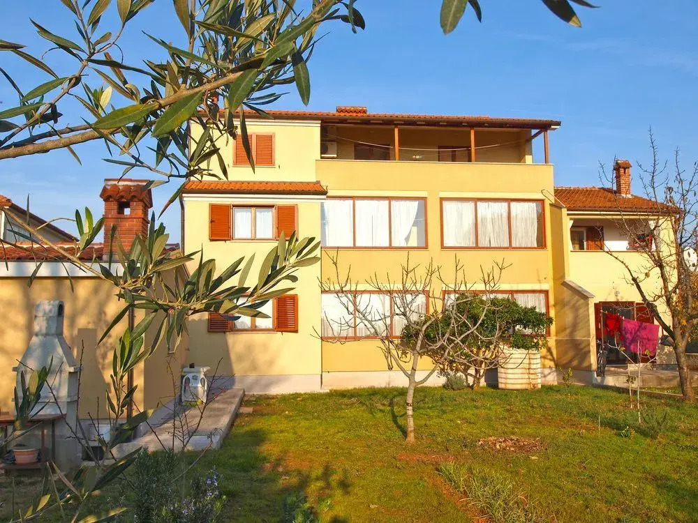 Apartments Fumica 954