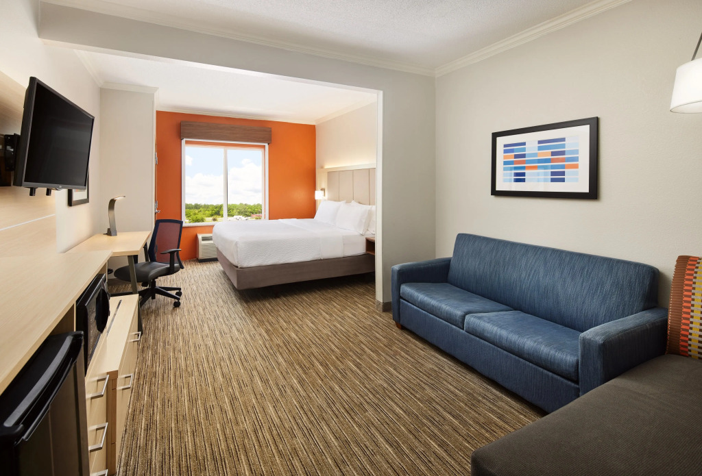 Holiday Inn Express & Suites Bonifay by IHG