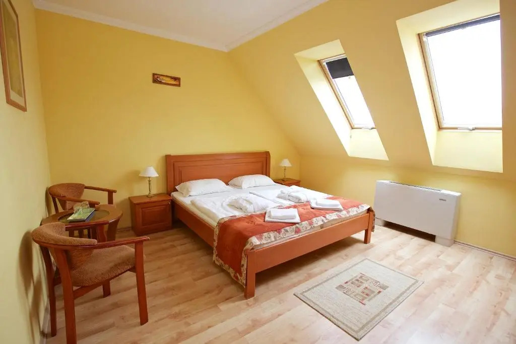 Hotel Járja