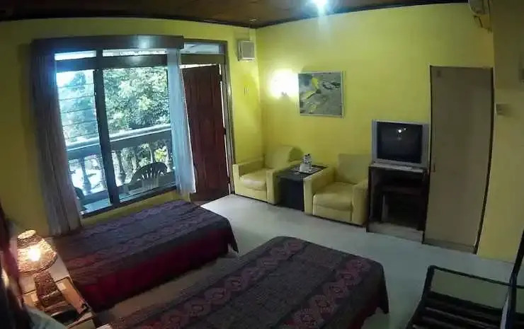 Hotel Srondol Indah