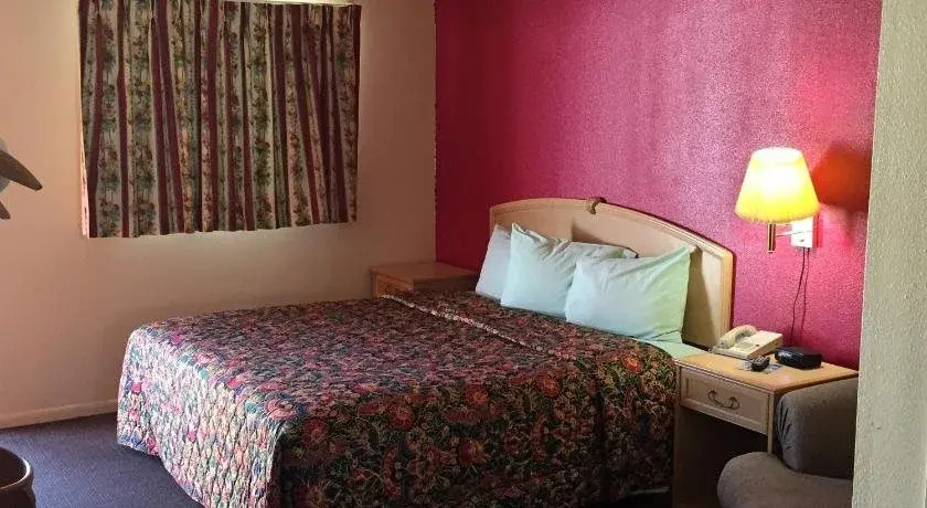 Avalon Motel