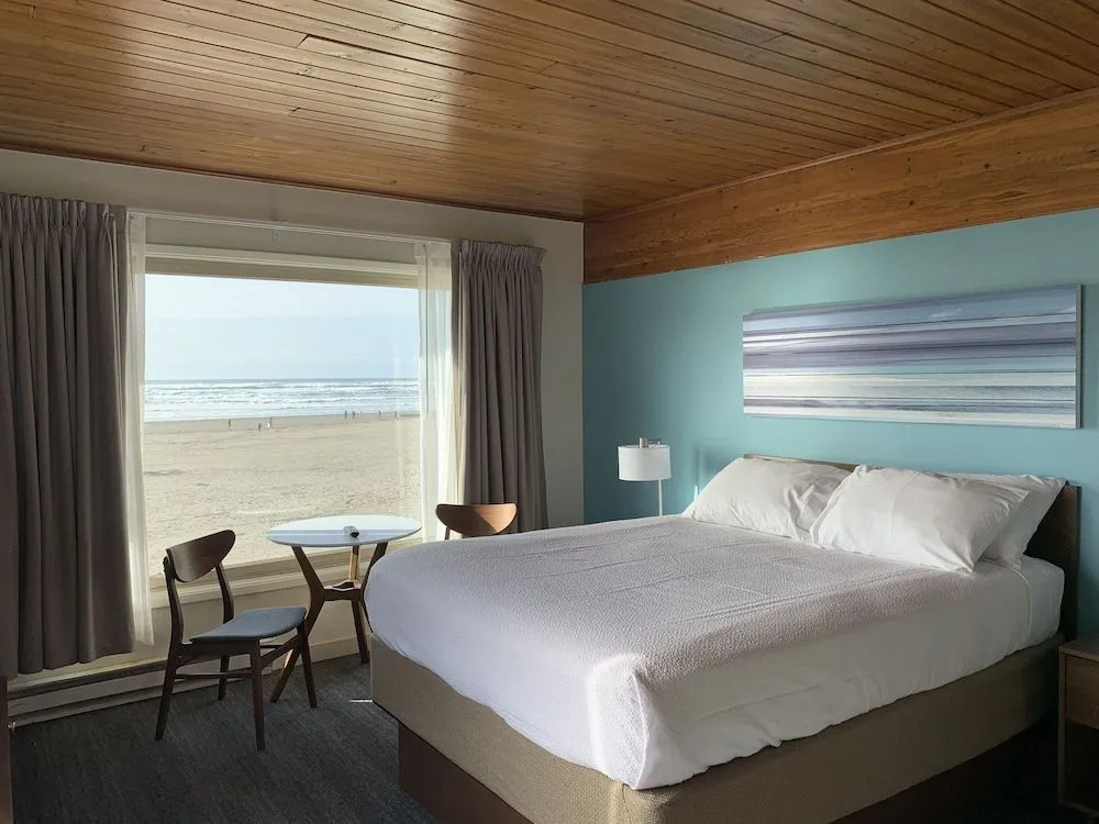 The Ocean Front at Seaside