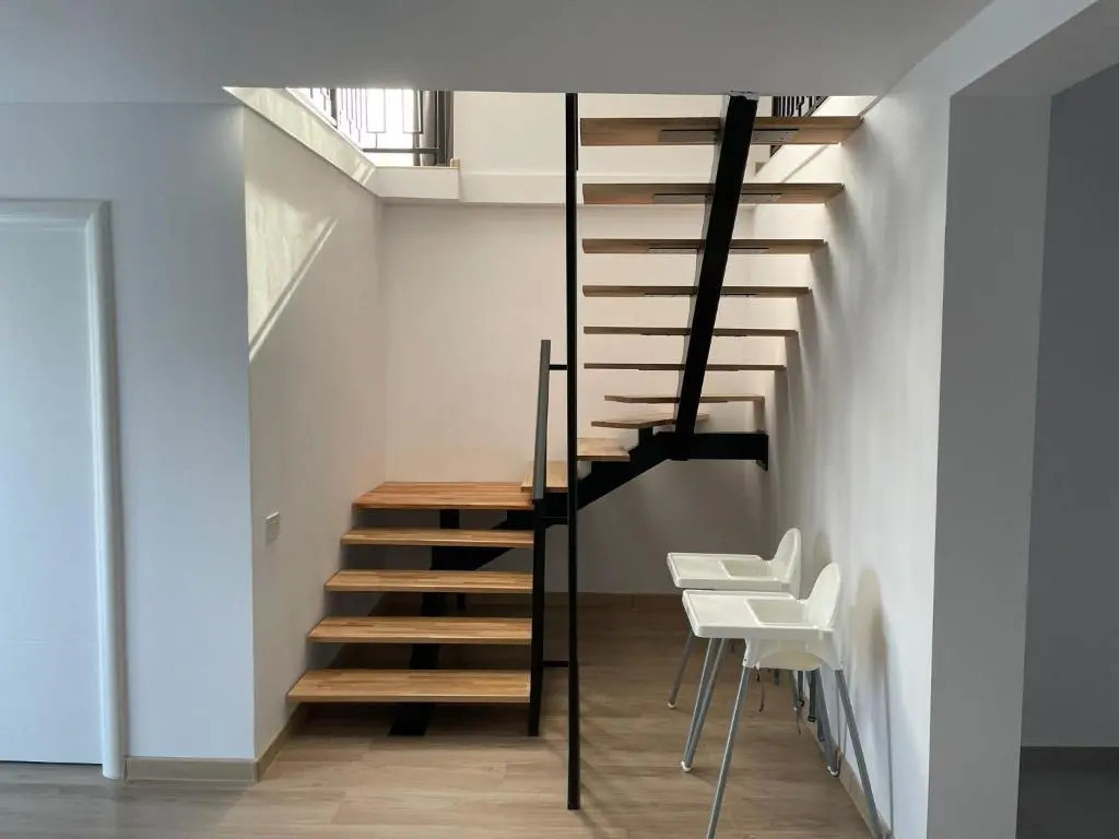 Penthouse DH Apartments