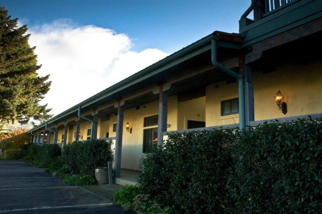 Sonoma Creek Inn