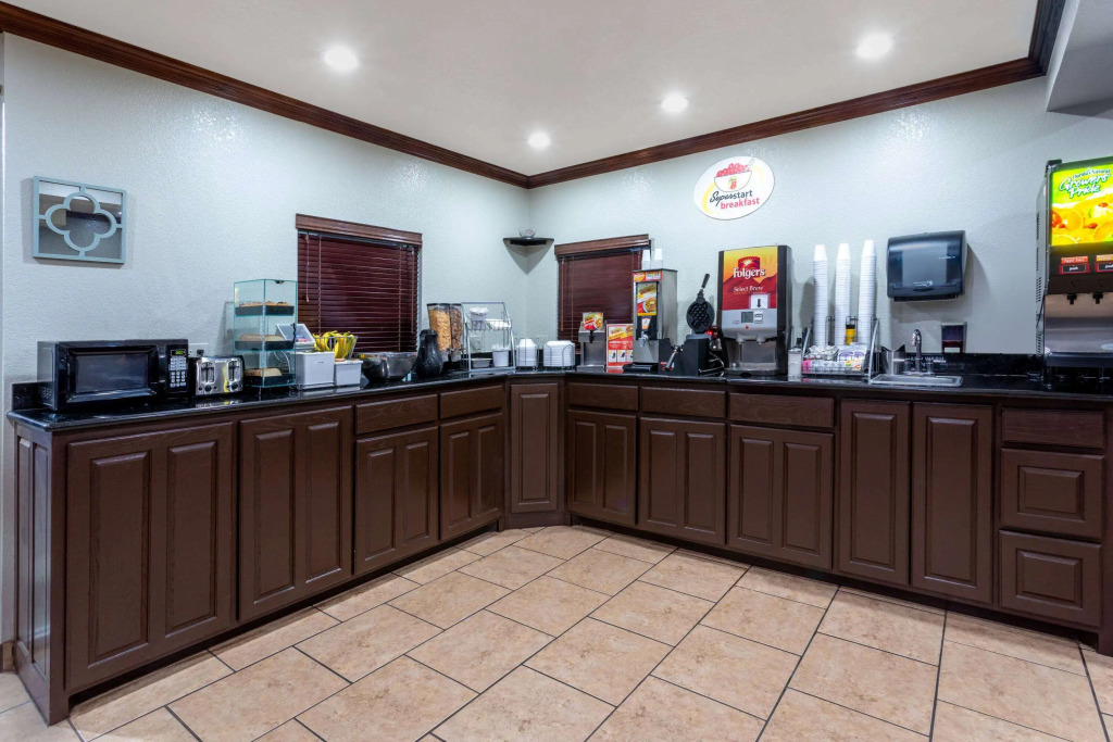 Super 8 Amarillo Central