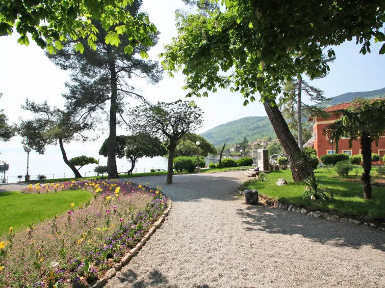 Apartments Lovran