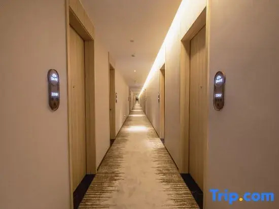Yunqi Academy  B&B (Wutong Mountain Store)