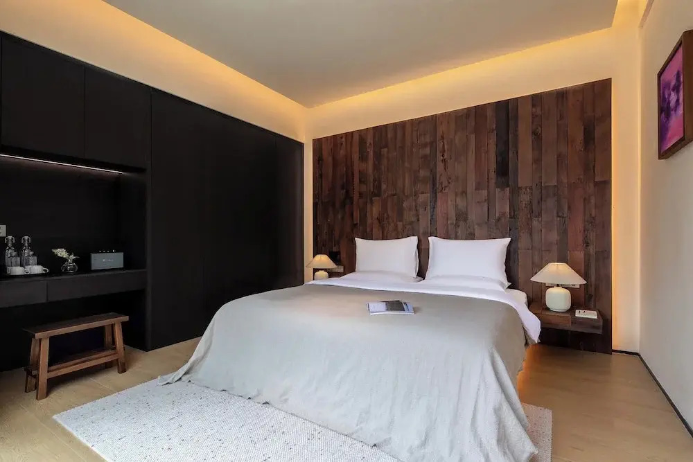 Mucheng Xichi Snow Mountain Art Resort Hotel