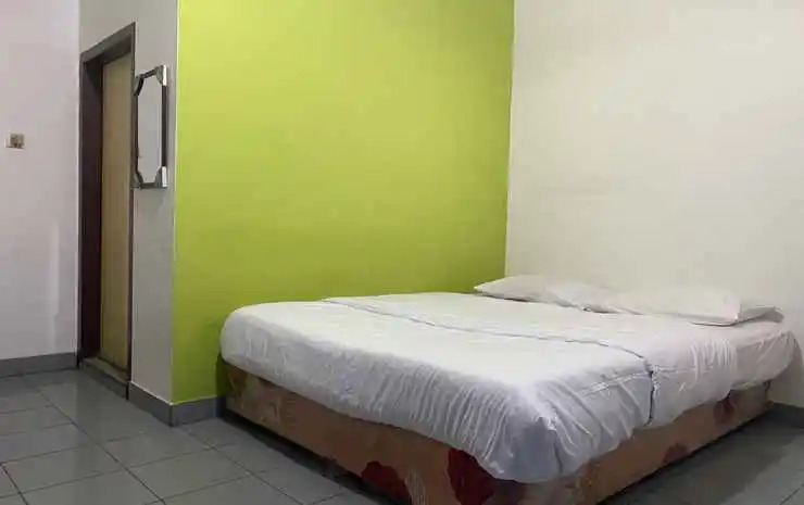 Oyo 3455 Ceten Residence