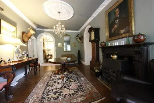 Plas Esgair