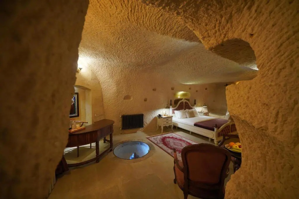 Maya Cave