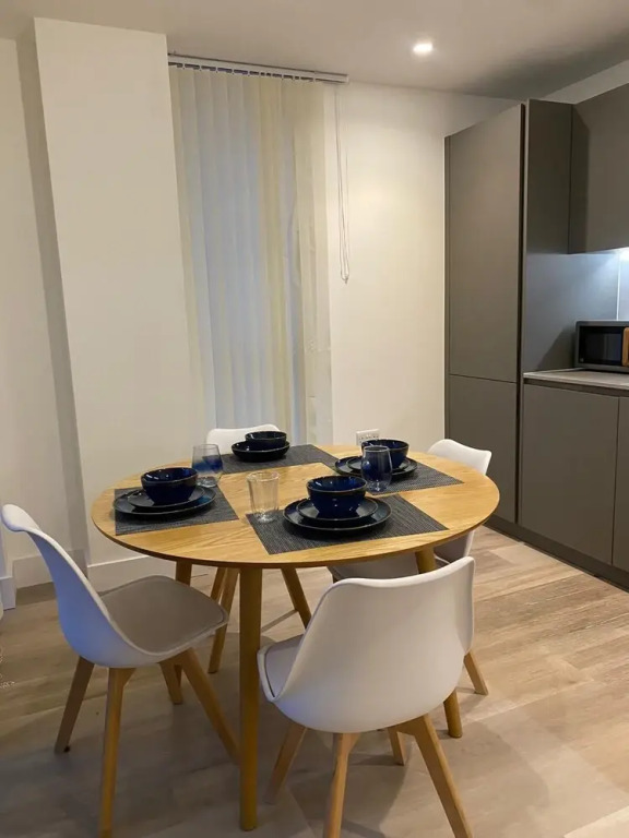 Brand New 2 Bedroom Near Olympic Stadium