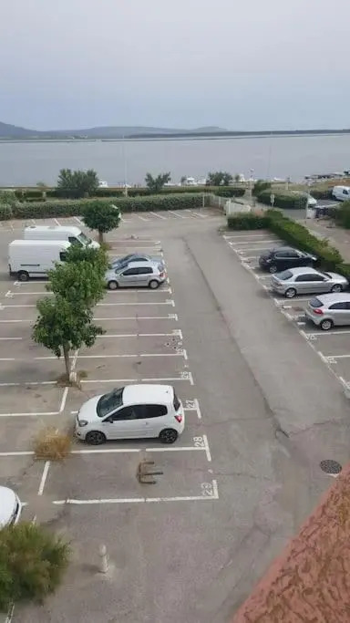 Superbe appartement avec vue sur la mer et port