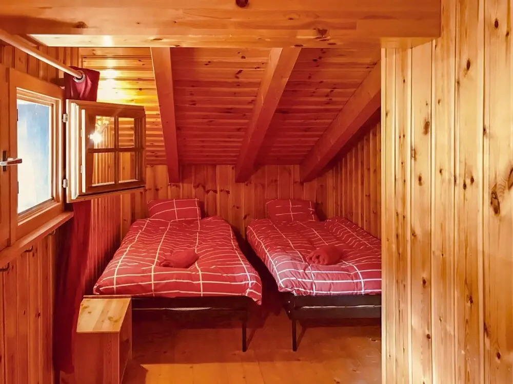 Chalet Bivak by Interhome