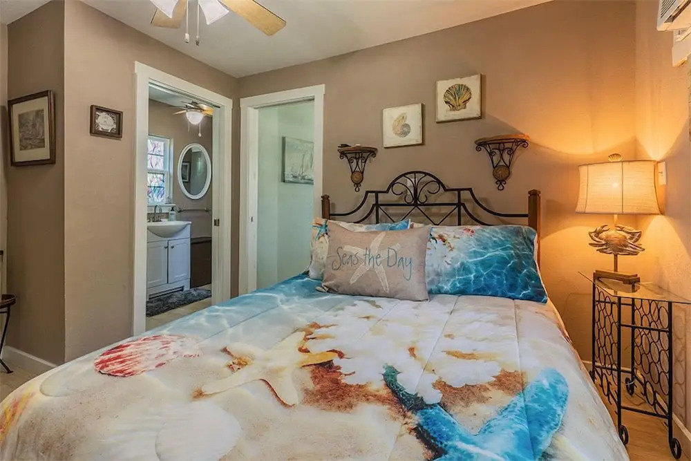 Come Friday Cottages