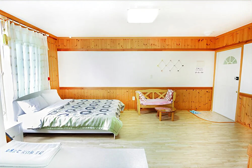 Gangneung When Missing Sea Pension