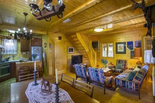 Ricky Chalet Near Troodos