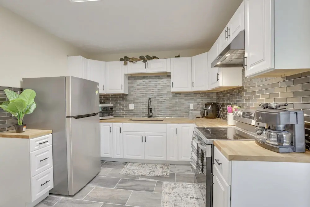 Centrally Located Dayton Condo 1 Mi to Downtown