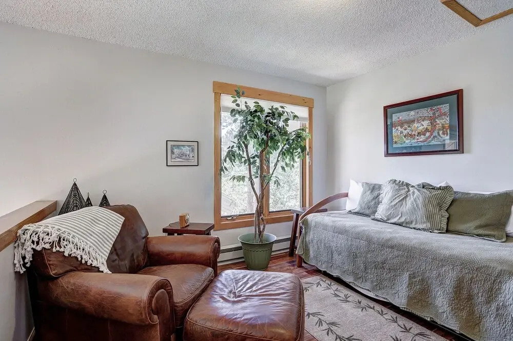Sophie's Chalet 3 Bedroom Townhouse by Redawning