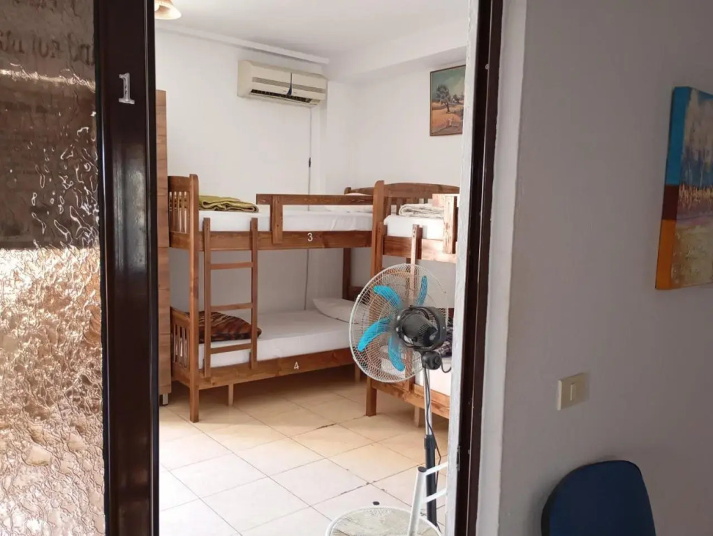 All Stars Hostel In Tirane
