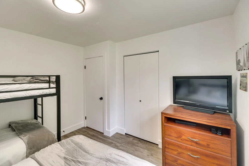 Whitefish Condo w/ Pool Access + Close to Hiking!