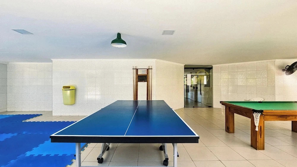 Apto c Piscina Academia e Churrasqueira em Pituba