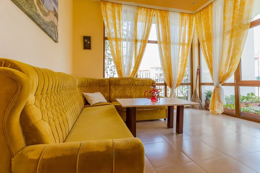 Family Triple Room in Dafinka Guest House