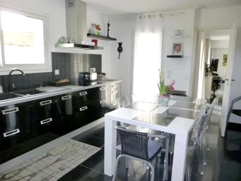 Villa With 5 Bedrooms in Avignon, With Private Pool, Enclosed Garden a