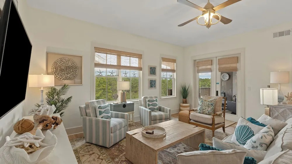 30A Kinda Day by Avantstay Pool + Private Beach Top Floor Redfish