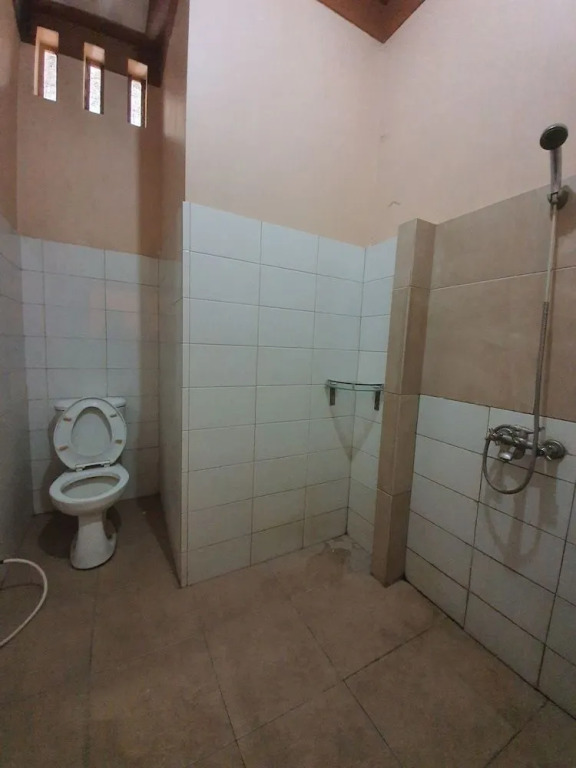 OYO 2000 Dago Asri Guesthouse