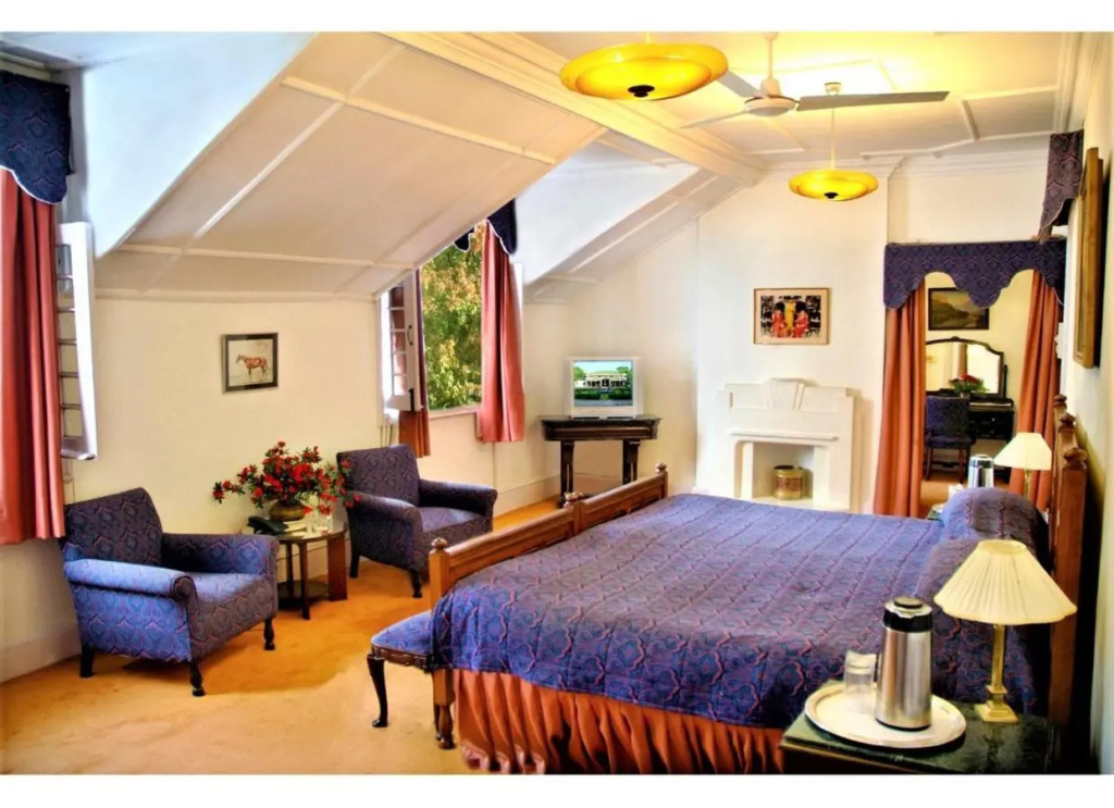 WelcomHeritage Taragarh Palace