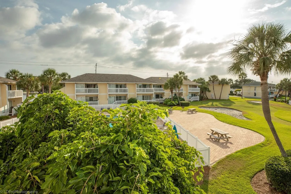 Sandpiper Cove 2015 1 Bedroom Condo