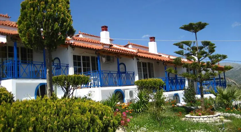 Bungalows Lemoni