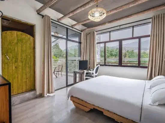 Chongqing Huakai 77 Garden B&B
