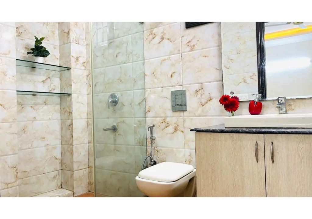 BluO 2BHK - M Block Mkt Greater Kailash