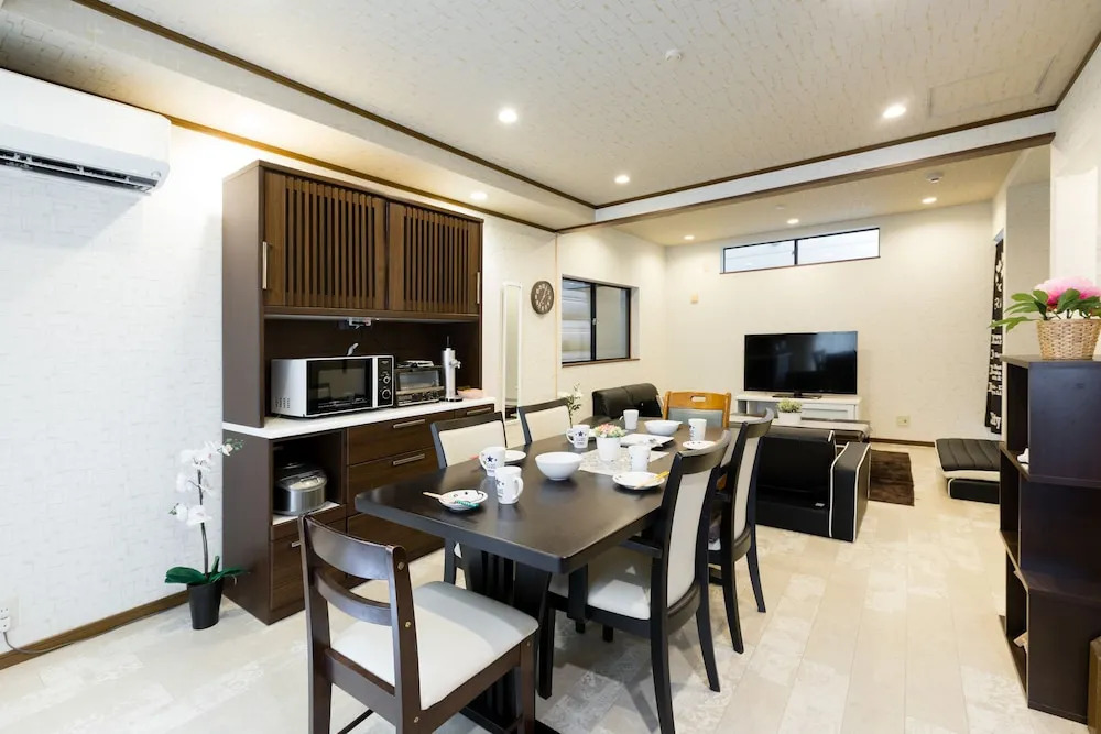 Misaki House