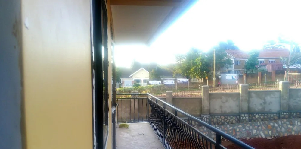 Africa Treasures Home - Hostel
